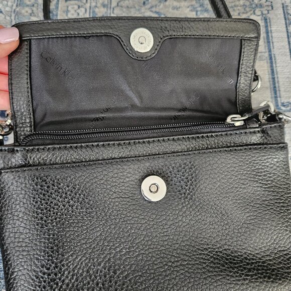 Calvin Klein Small Leather Crossbody Bag - Picture 5 of 11